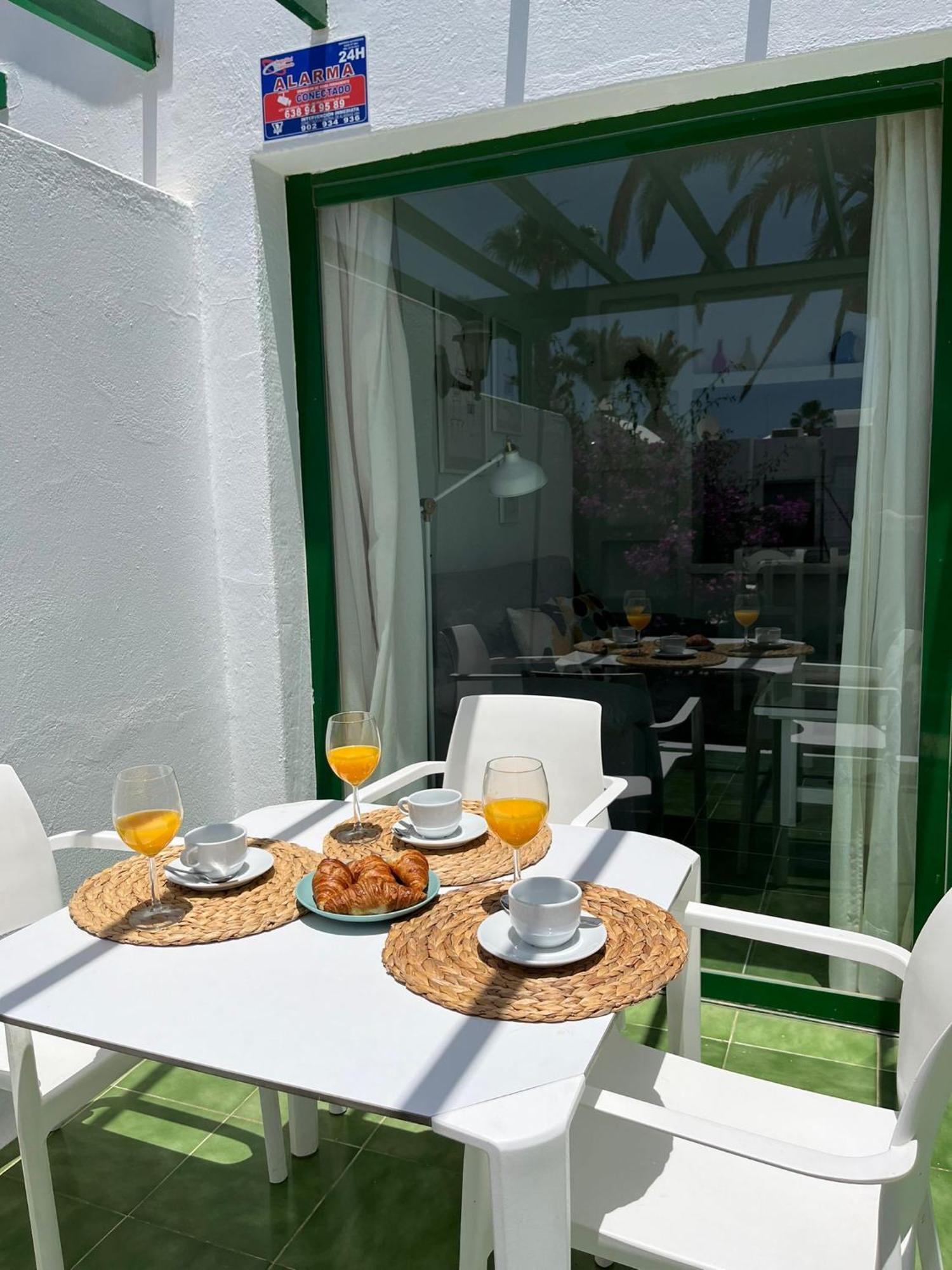 Bungalow Buganvilla Tías Exteriör bild